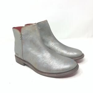 Bed Stu Yurisa Silver Lux Leather Ankle Boot Bootie Side Zip Metallic Size 10